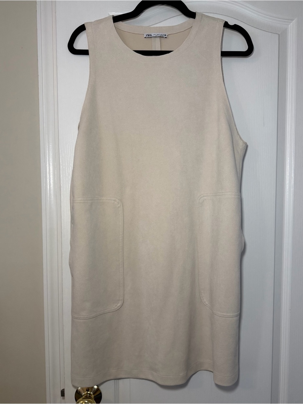 Zara Off-White Sleeveless Pocket Shift Dress